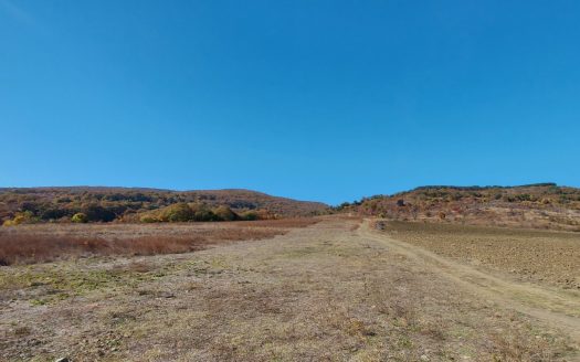 Парцел за продажба в Обзор