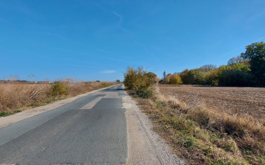 Парцел за продажба в Обзор