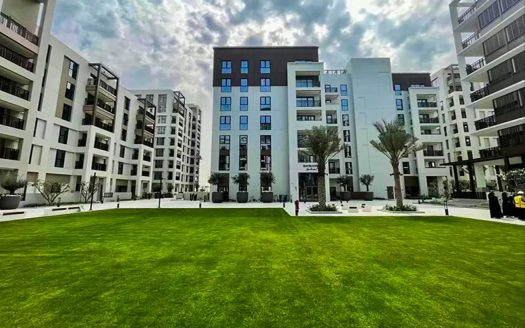 Двустаен апартамент в атрактивния Dubai Creek