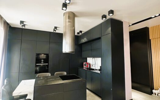 Луксозен 5-стаен пентхаус за продажба във Флора Гардън, Манастирски ливади