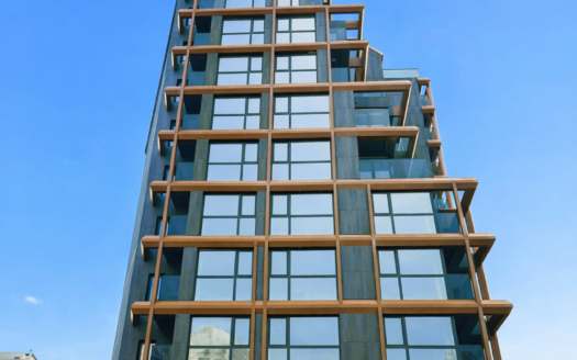 Тристаен апартамент в луксозна сграда за продажба в Манастирски ливади – Изток