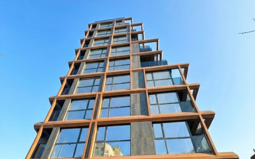 Тристаен апартамент в луксозна сграда за продажба в Манастирски ливади – Изток