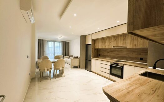 Прекрасен 3-стаен под наем 113 кв.м. на удобна локация на Цар Борис III